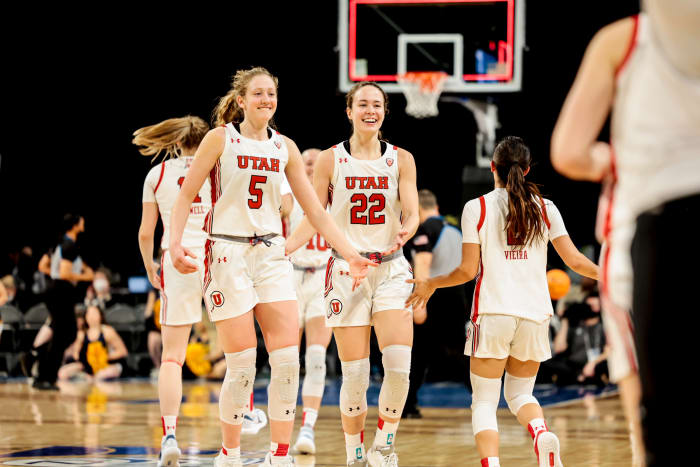 Utah women's basketball players No. 22 Jenna Johnson and No. 5 Gianna Kneepkens.